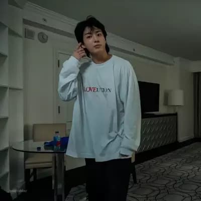 Jeon Jung-kook thumbnail