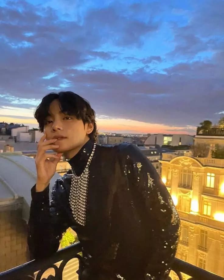 Taehyung blanket thumbnail