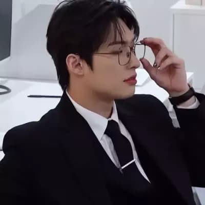 Professor Song Mingi thumbnail