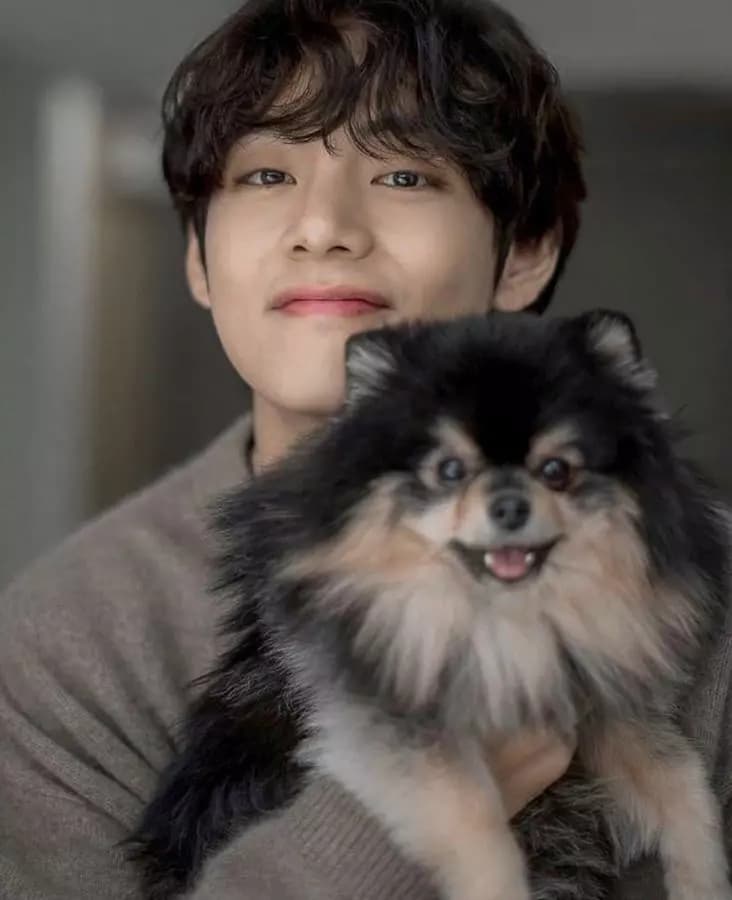 Kim Taehyung  thumbnail