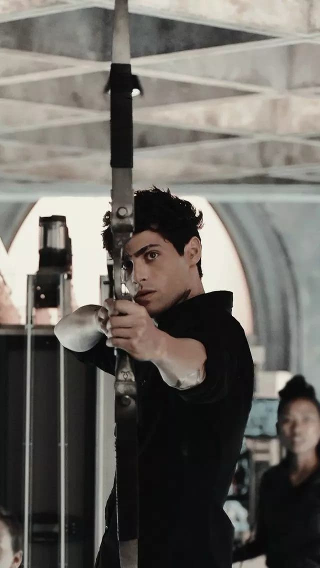 Alec Lightwood thumbnail