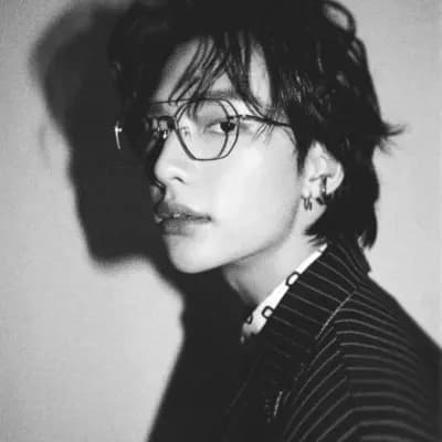 Hyunjin thumbnail