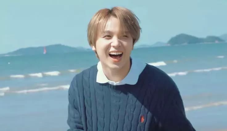 Lee Haechan.  thumbnail