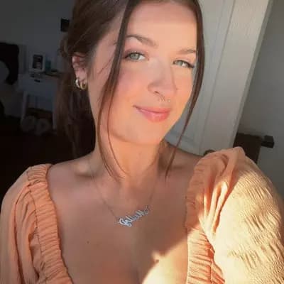 Molly thumbnail