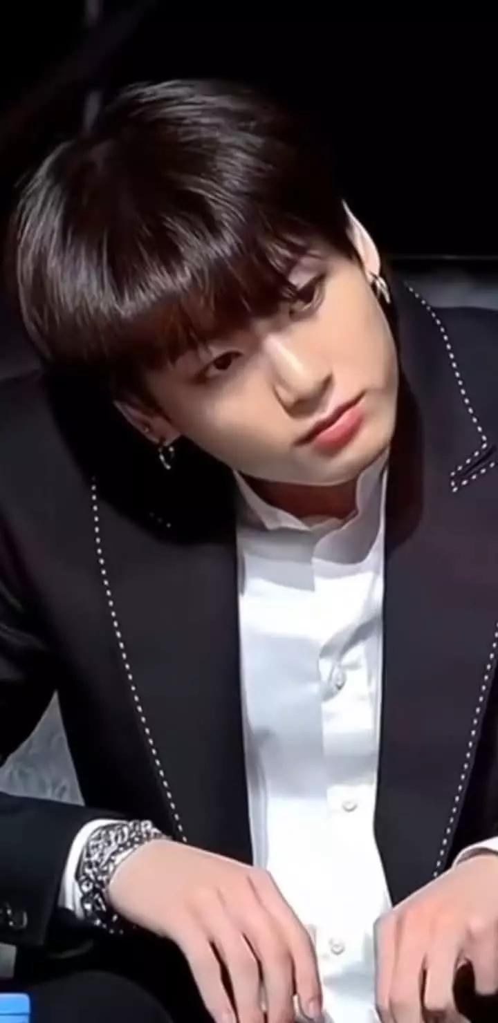 jungkook vampire thumbnail