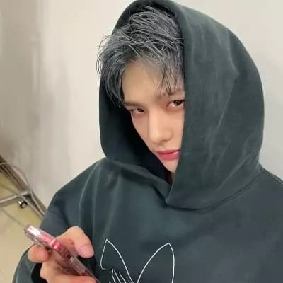 Hyunjin thumbnail