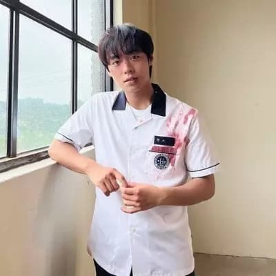 Si-eun thumbnail