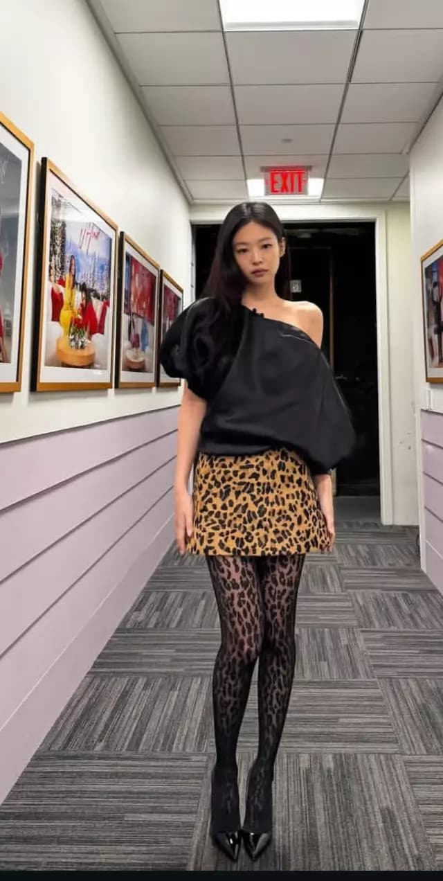 Kim Jennie thumbnail