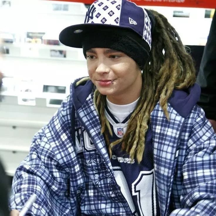 Tom Kaulitz as a kitty thumbnail