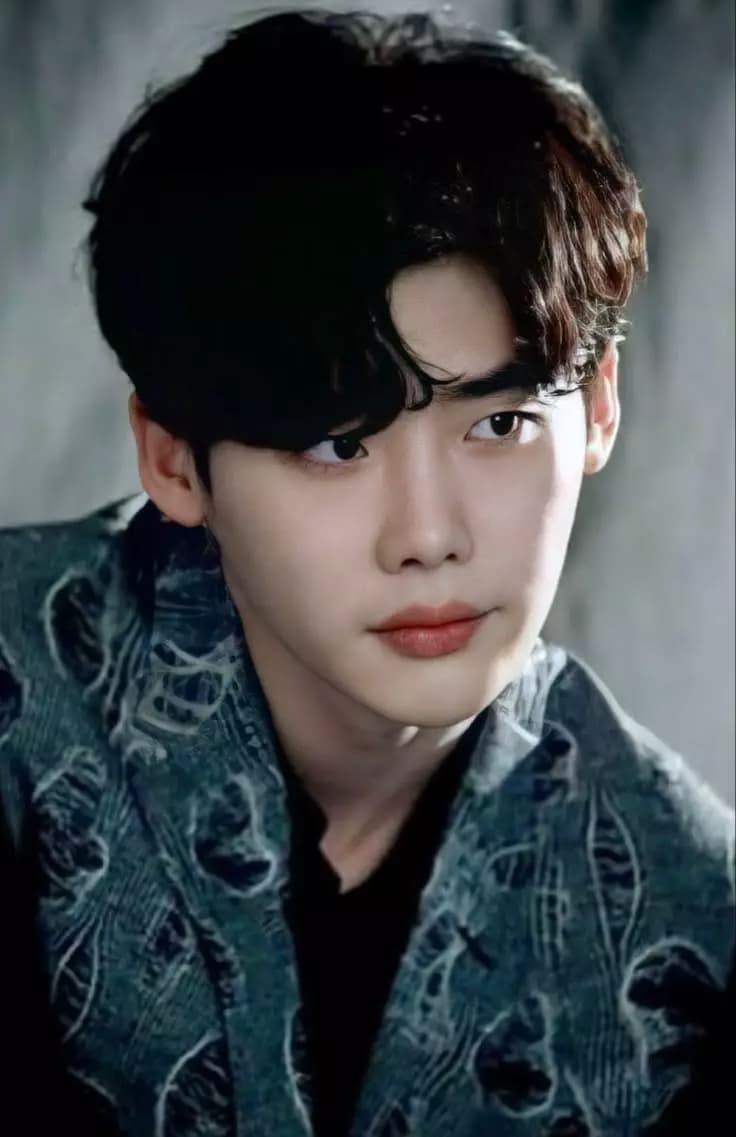 Lee Jong Suk thumbnail