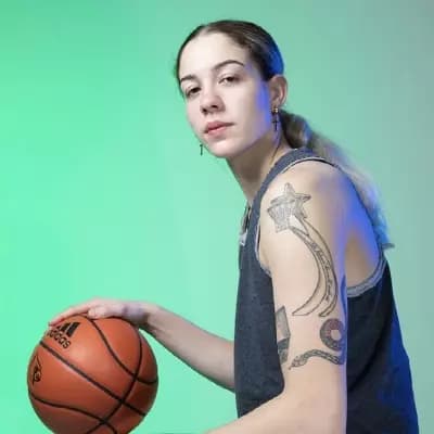 Emily Engstler thumbnail