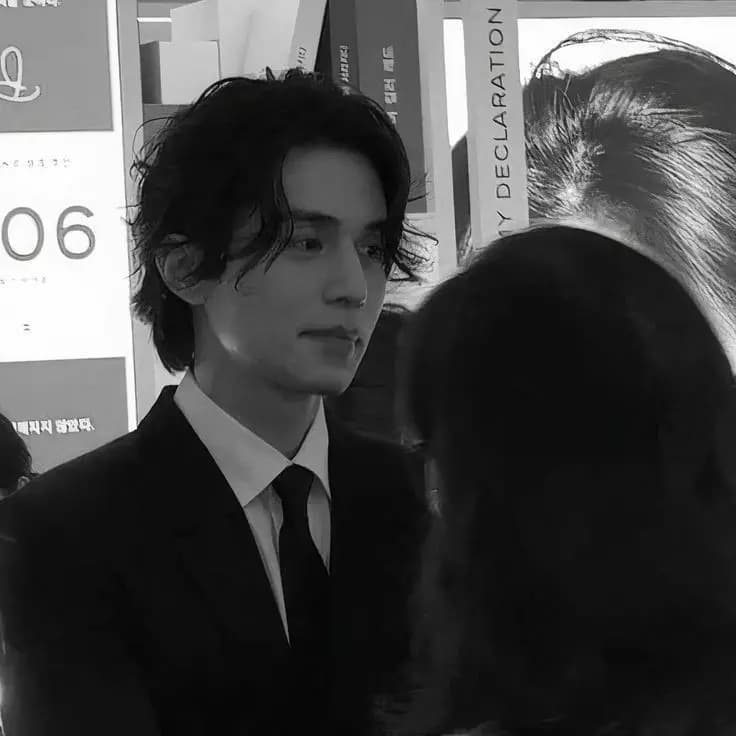 Lee dong wook  thumbnail