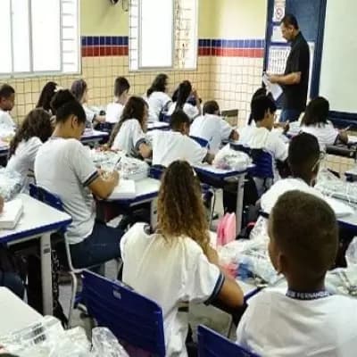 Alunos bagunçeiros thumbnail