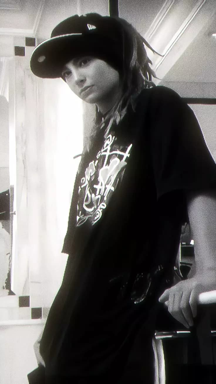 Tom Kaulitz thumbnail