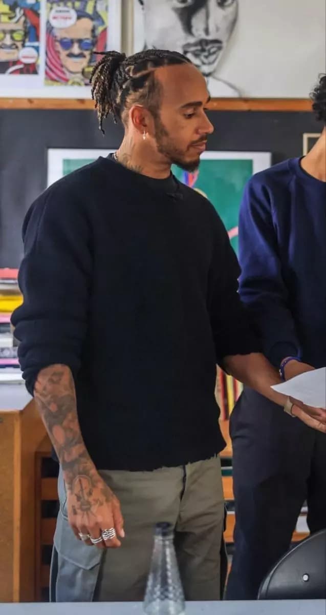 Lewis Hamilton  thumbnail