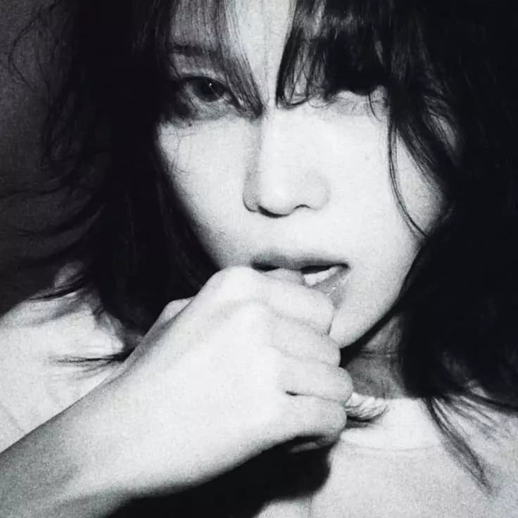 Kim Min-jeong ( Winter. thumbnail