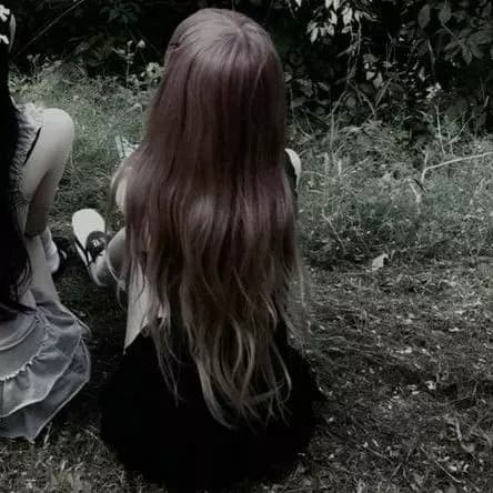 goth girl x bimbo girl - wlw thumbnail