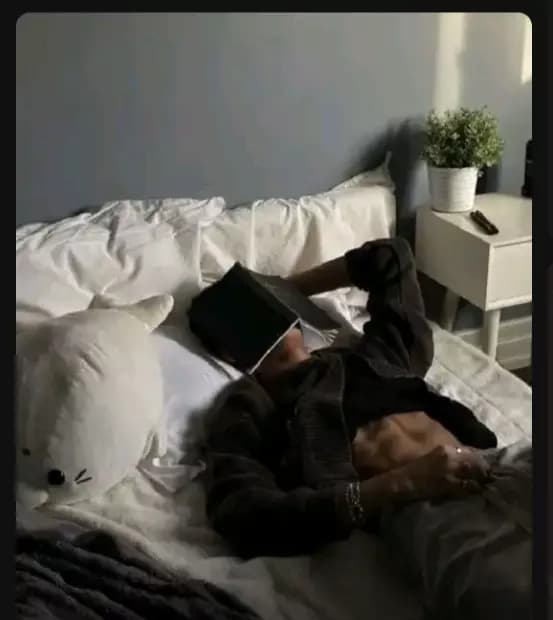 André thumbnail