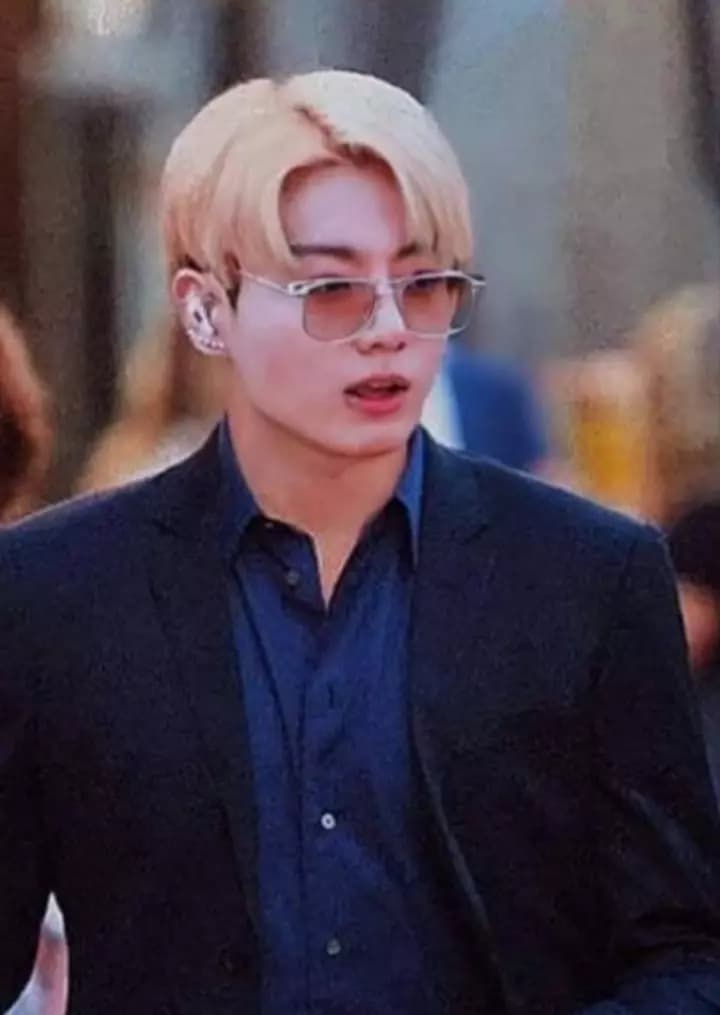 Jeon jungkook thumbnail