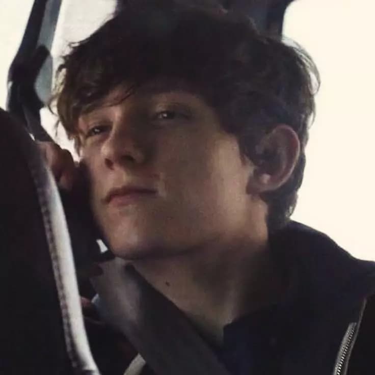 Peter Parker  thumbnail