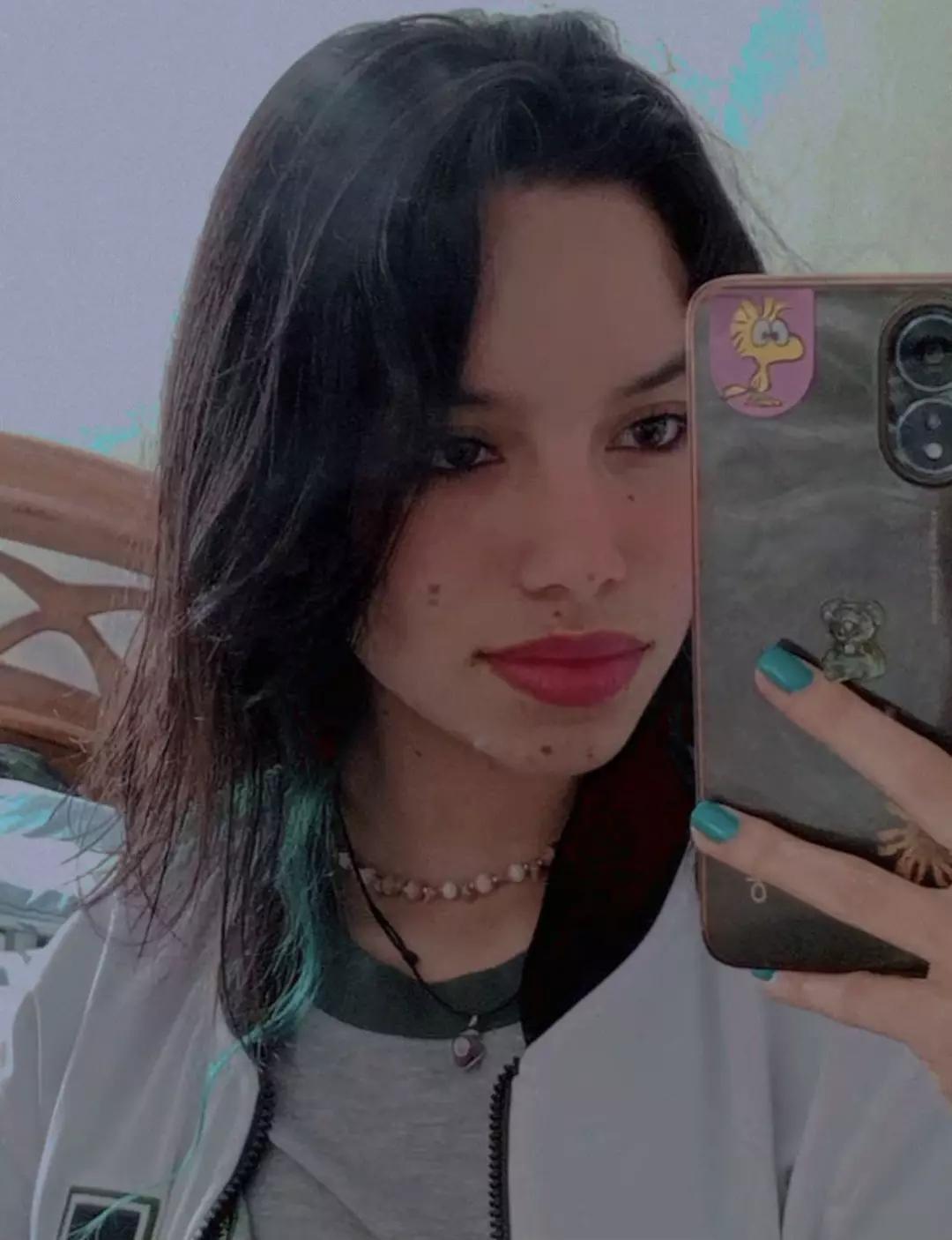 Laura Camila Alvarez thumbnail