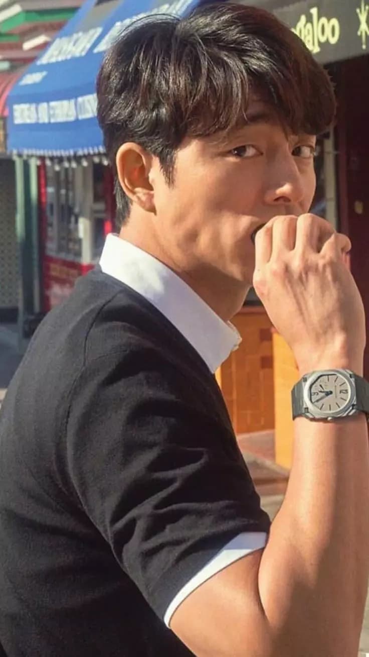 Gong Yoo thumbnail