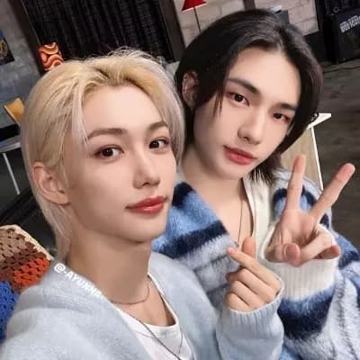 Hyunjin (Hyunlix) thumbnail