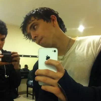 Emilio de la Rosa thumbnail
