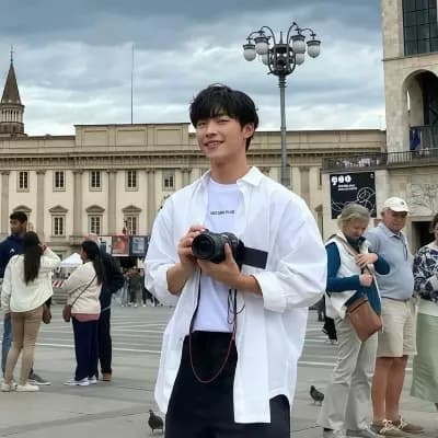 Woo Do-hwan thumbnail