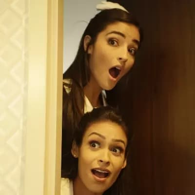 Isabella & Sofia thumbnail