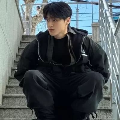 WOOYOUNG  thumbnail