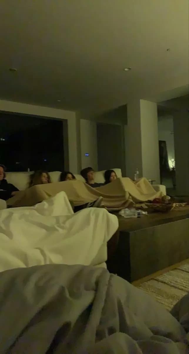 Friend group thumbnail