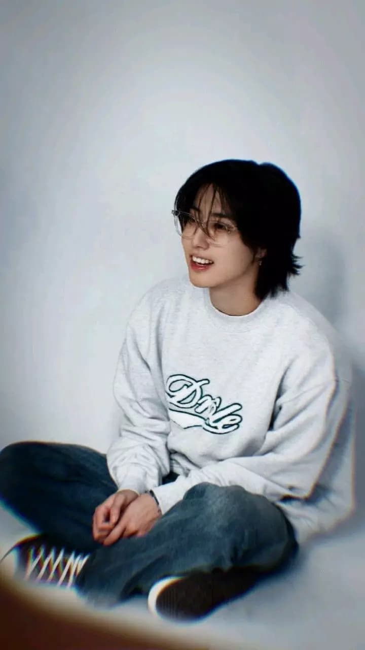 Han Jisung  thumbnail