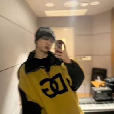 Hyunjin  thumbnail