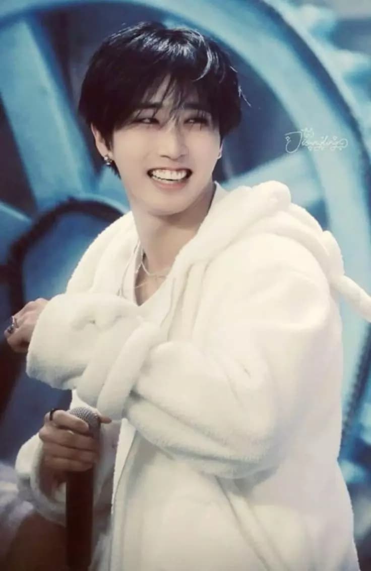 Han jisung  thumbnail