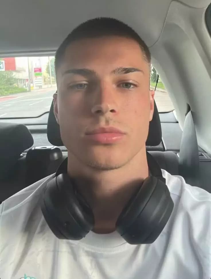 Victor  thumbnail