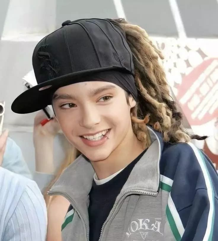 Tom Kaulitz  thumbnail