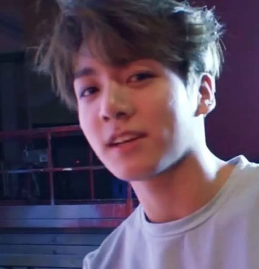 Jeon Jungkook thumbnail