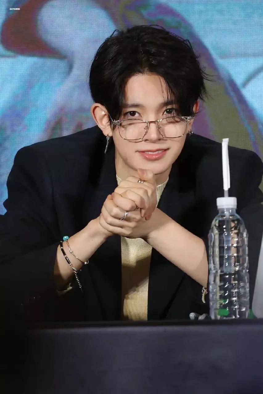 Heeseung thumbnail