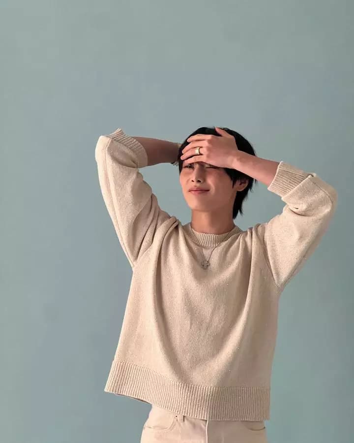 Jeongin  thumbnail
