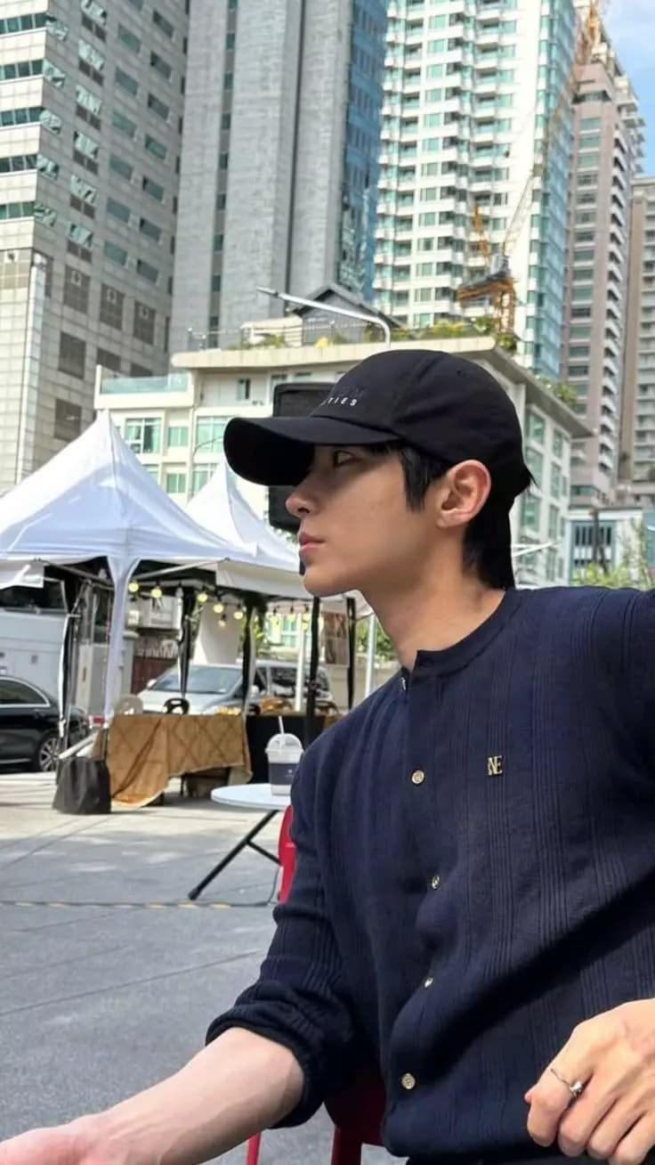 Seo Jun thumbnail