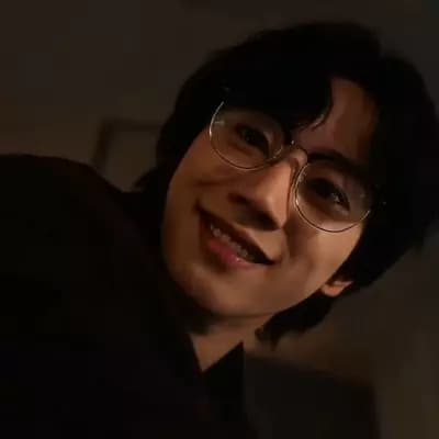 Lee Jun Young - Seong je thumbnail