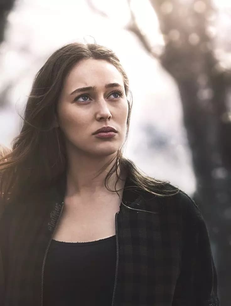Alicia Clark thumbnail