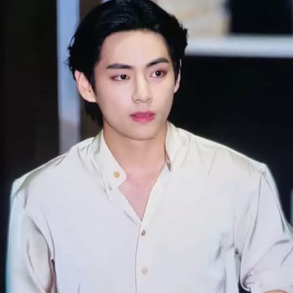 Kim Taehyung  thumbnail