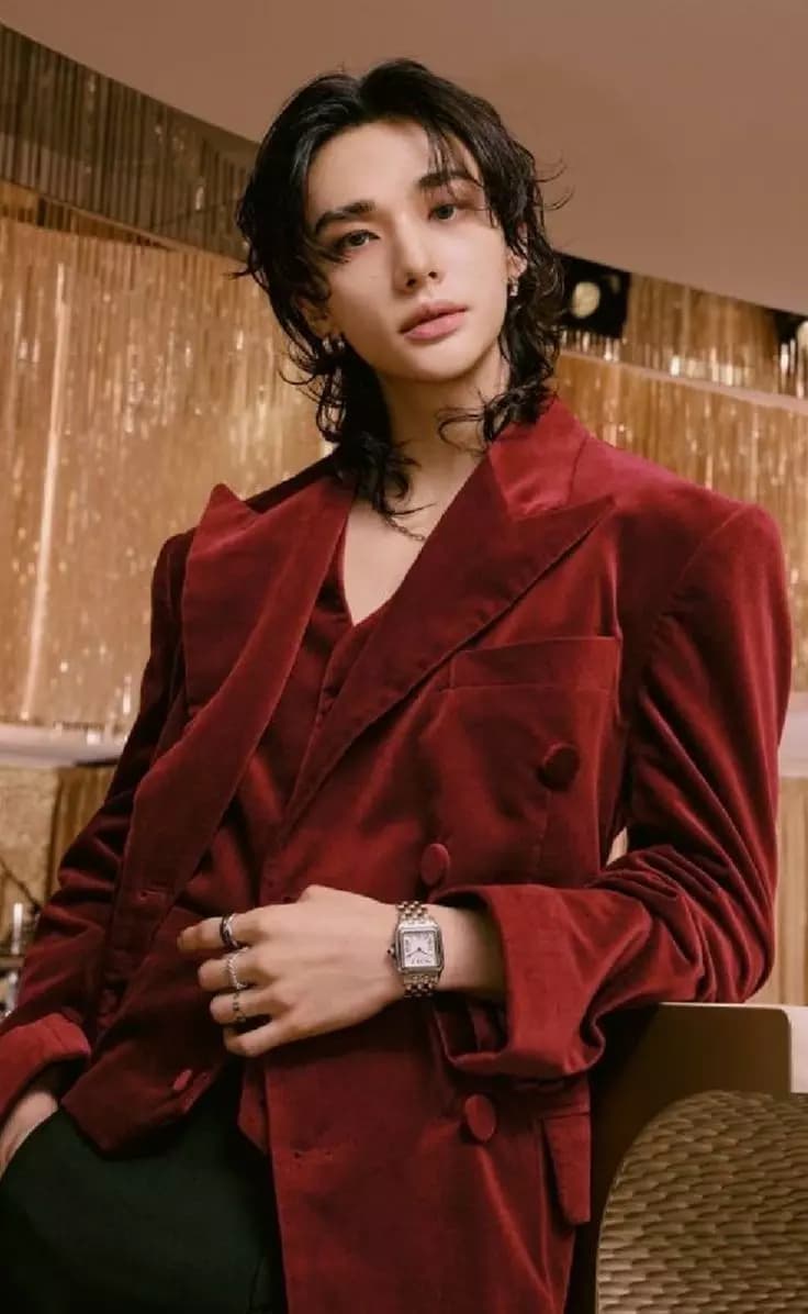 ✩👑⸙͎೫ Hwang Hyunjin. thumbnail