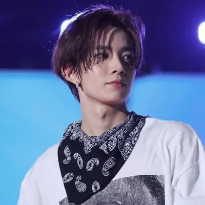 Lee Heeseung thumbnail