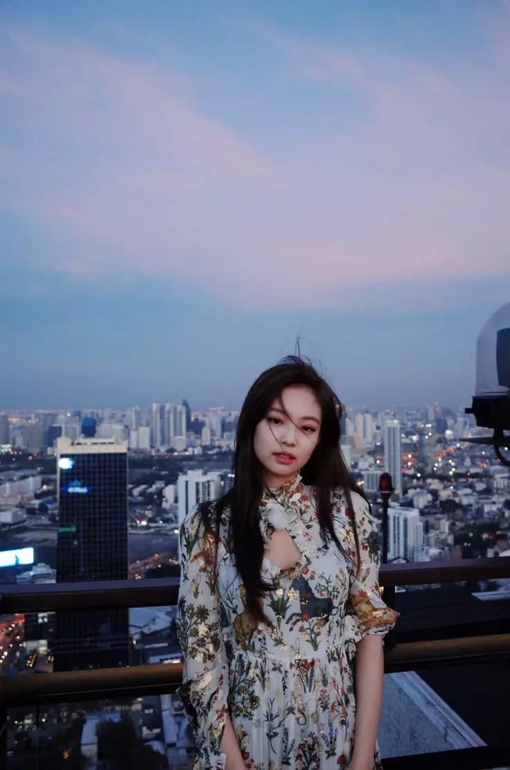 Jennie  thumbnail