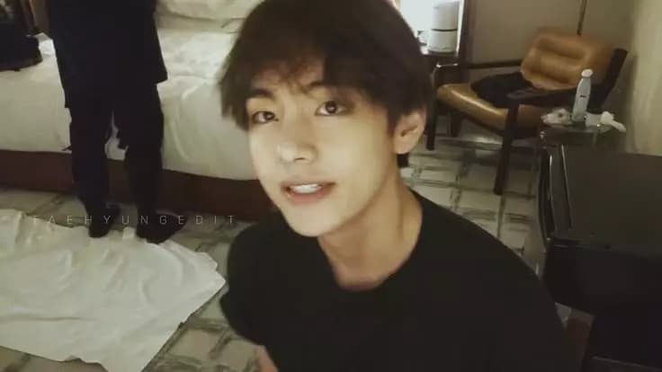 Kim Taehyung thumbnail
