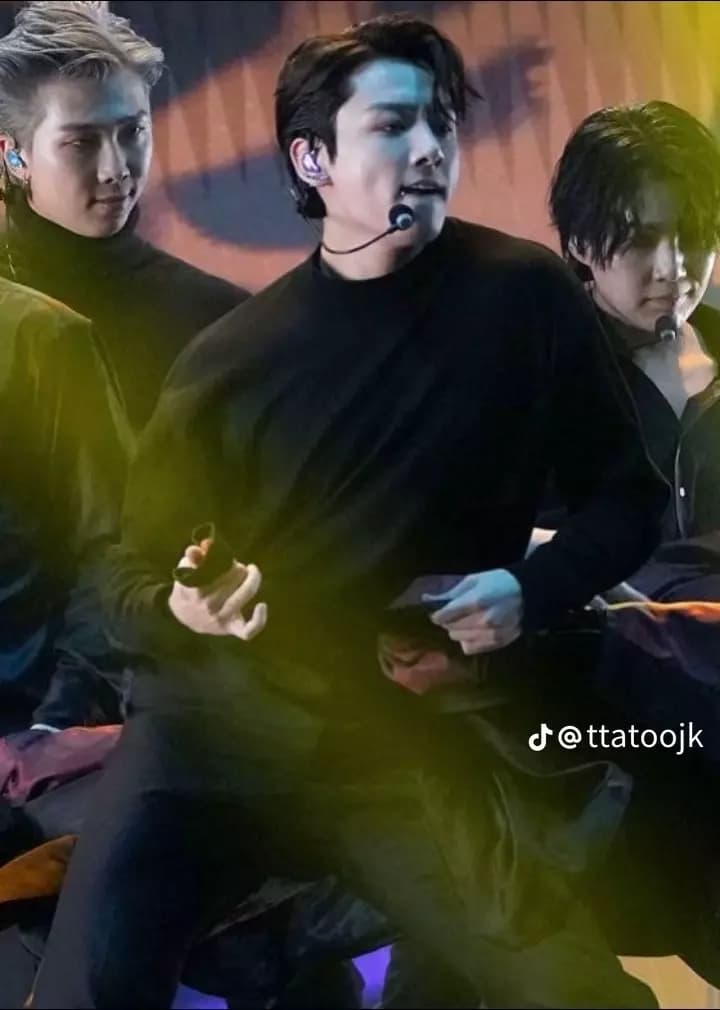 Jeon Jungkook thumbnail