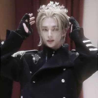 👑 | Hwang hyunjin | 👑 thumbnail